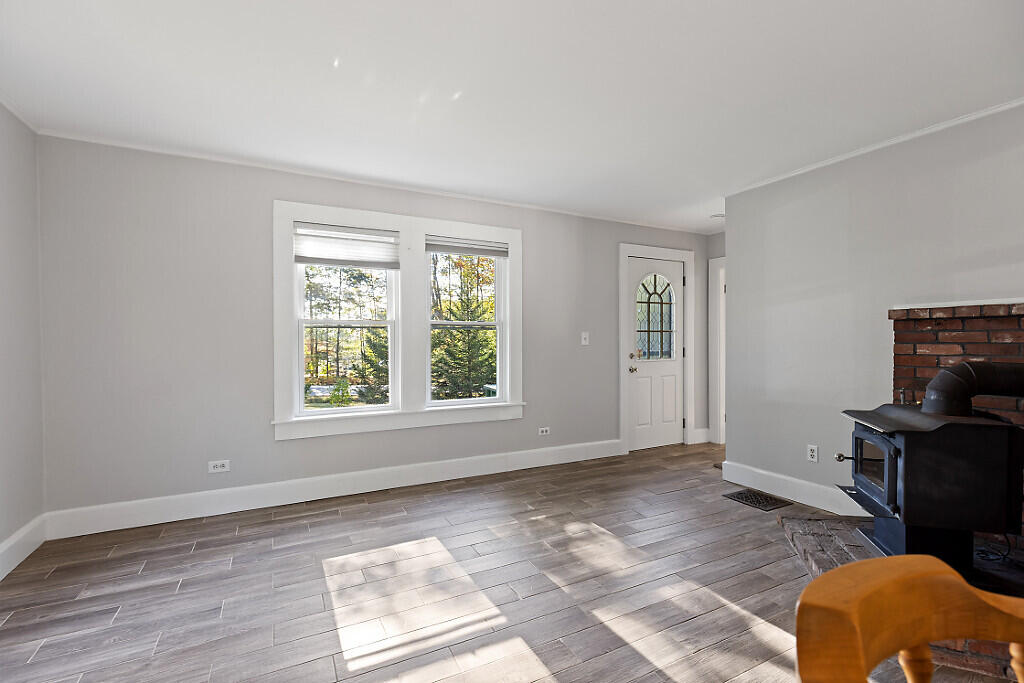 1278 Naples Road Harrison, ME 04040 - Photo 18 of 84 Dining