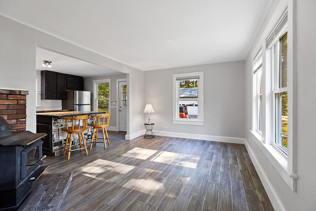 1278 Naples Road Harrison, ME 04040 - Photo 21 of 84 Dining room