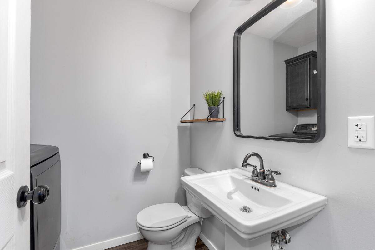 2747 Applewine Road Middleville, MI 49333 - Photo 11 of 17 IMG_1014 (3)