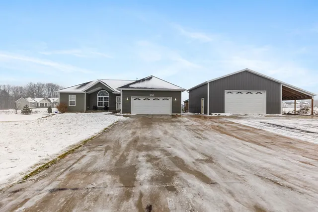 $420,000 | 2747 Applewine Road, Middleville, MI 49333
