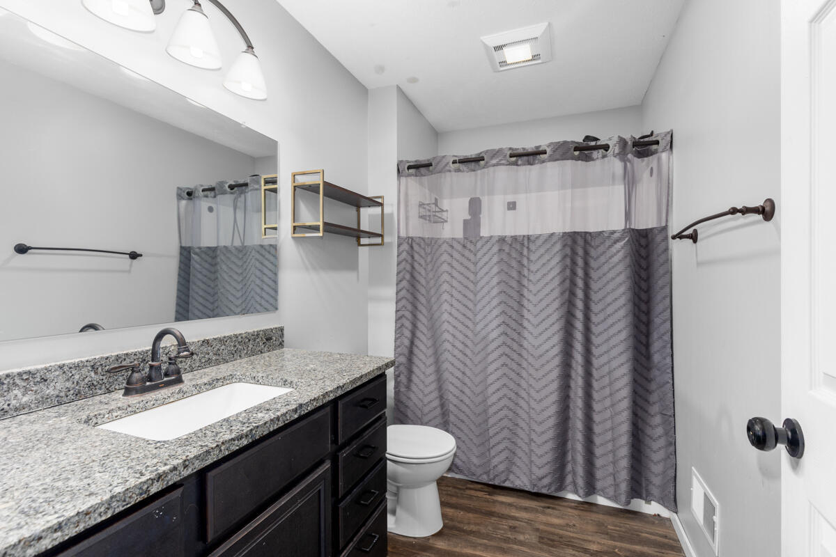 2747 Applewine Road Middleville, MI 49333 - Photo 4 of 17 IMG_1010 (3)