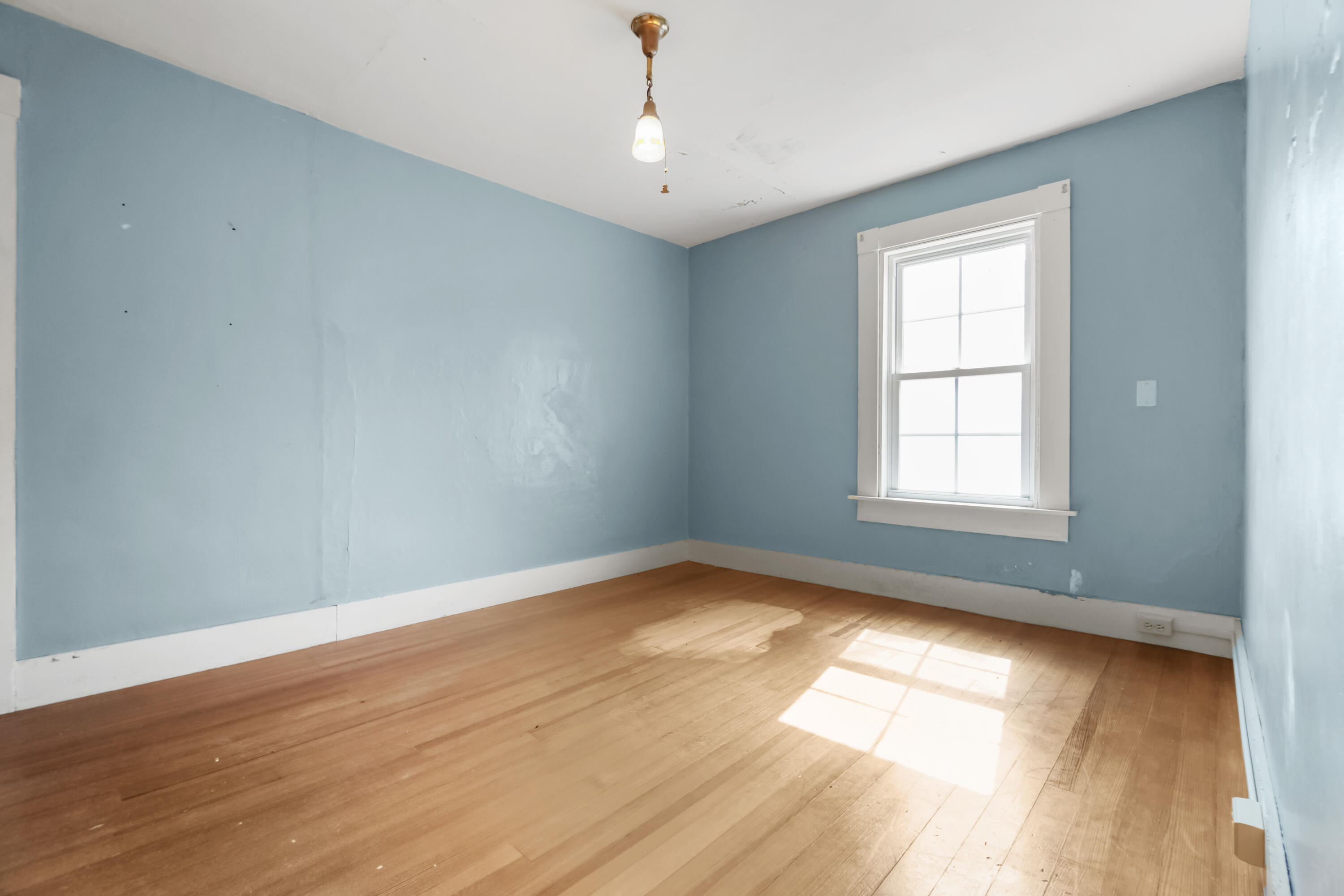 349 Shore Road Ellsworth, ME 04605 - Photo 17 of 32 DSC01154