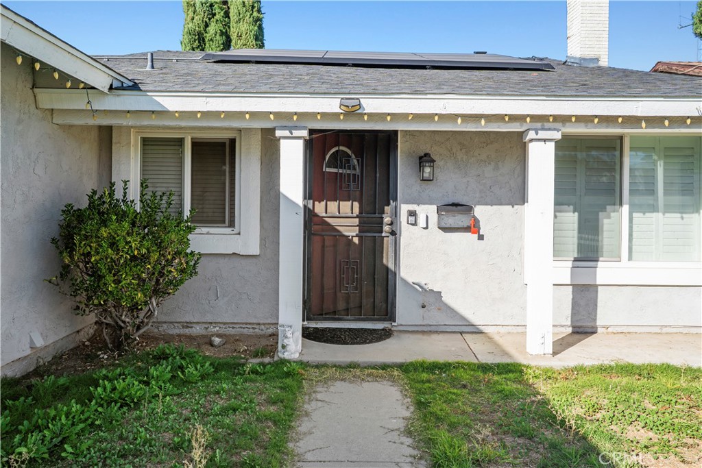 3955 Lecont Court Simi Valley, CA 93063 - Photo 3 of 53