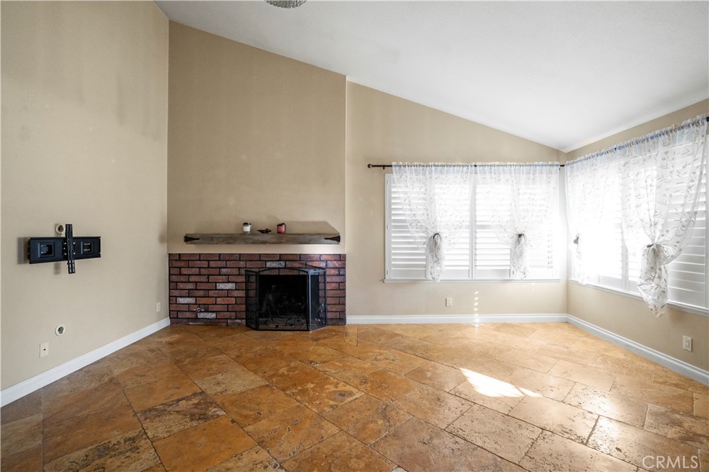 3955 Lecont Court Simi Valley, CA 93063 - Photo 41 of 53