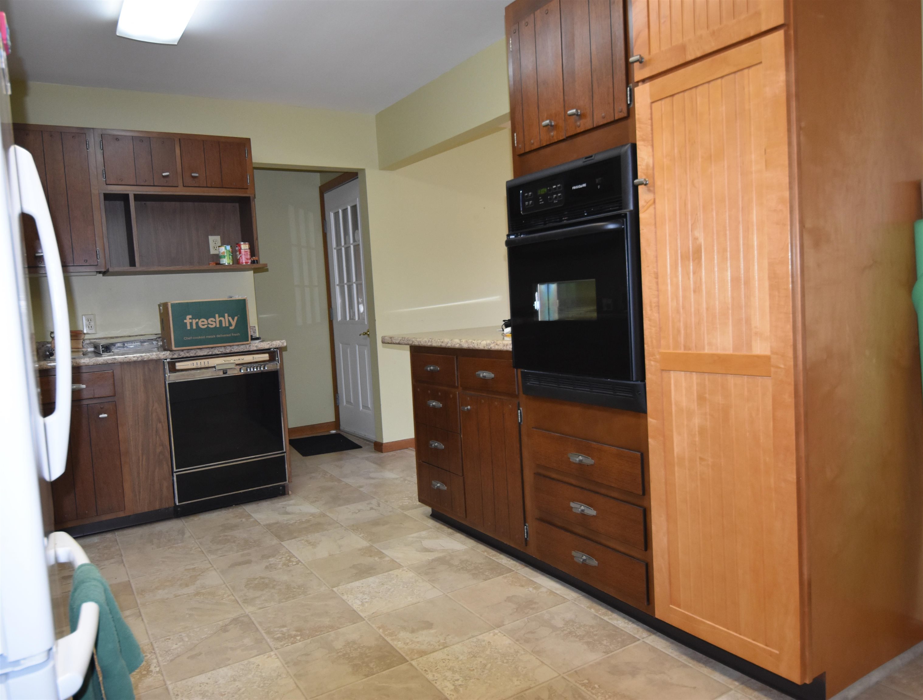 92 Middle Road Colchester, VT 05446 - Photo 18 of 33 Gallery Image 18