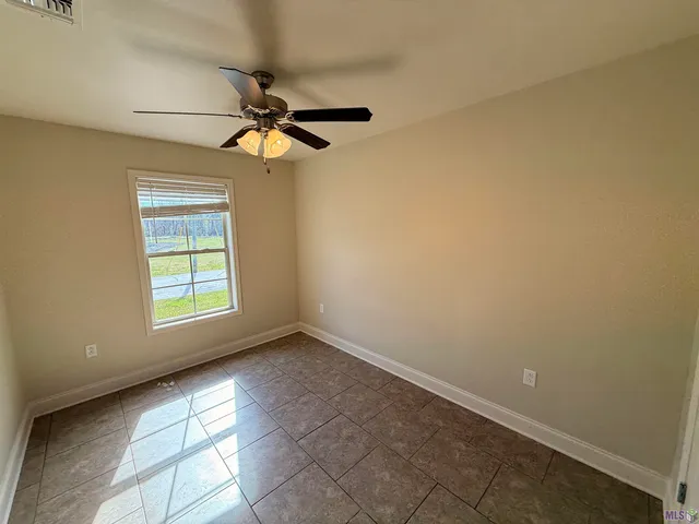 $1,600 | 131 Amber Beth Court, Houma, LA 70364