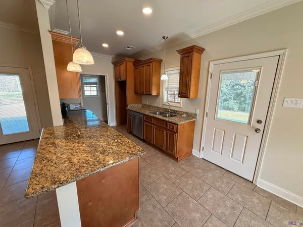 $1,600 | 131 Amber Beth Court, Houma, LA 70364