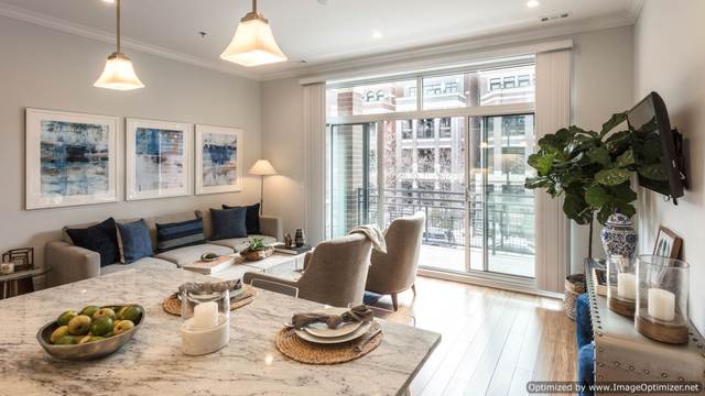 33 South Aberdeen Street, Unit 402 Chicago, IL 60607 - Photo 8 of 15