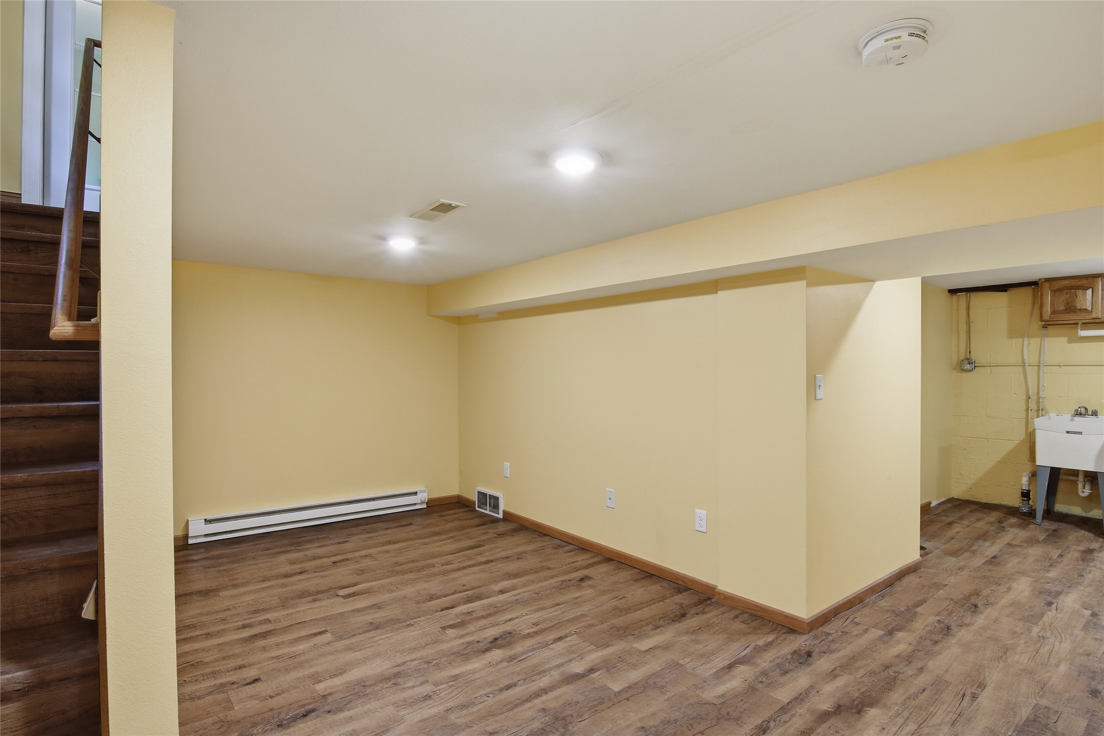 2715 Rudolph Road Eau Claire, WI 54701 - Photo 17 of 38