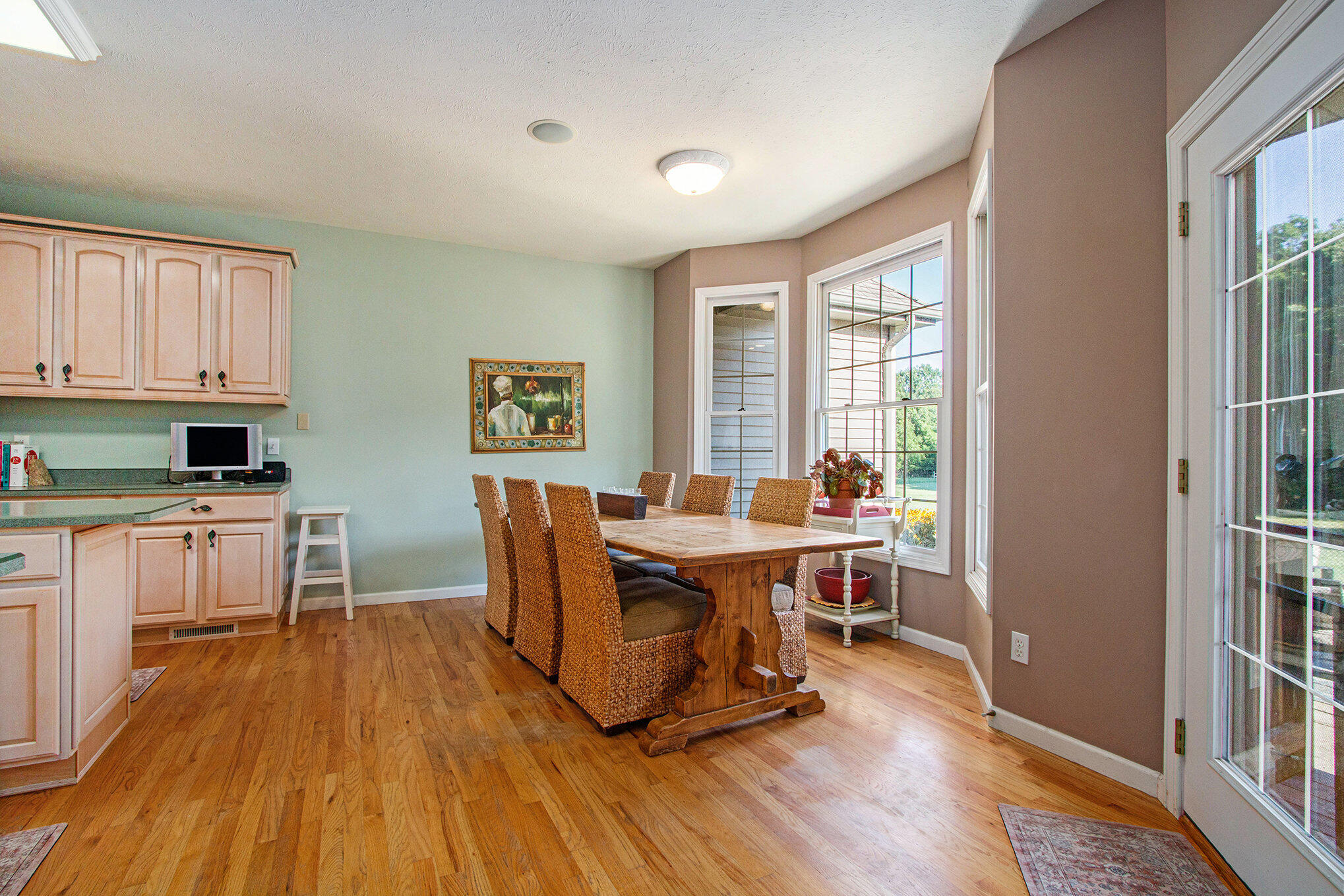 4509 Hanover Road Sawyer, MI 49125 - Photo 24 of 41 Dining area