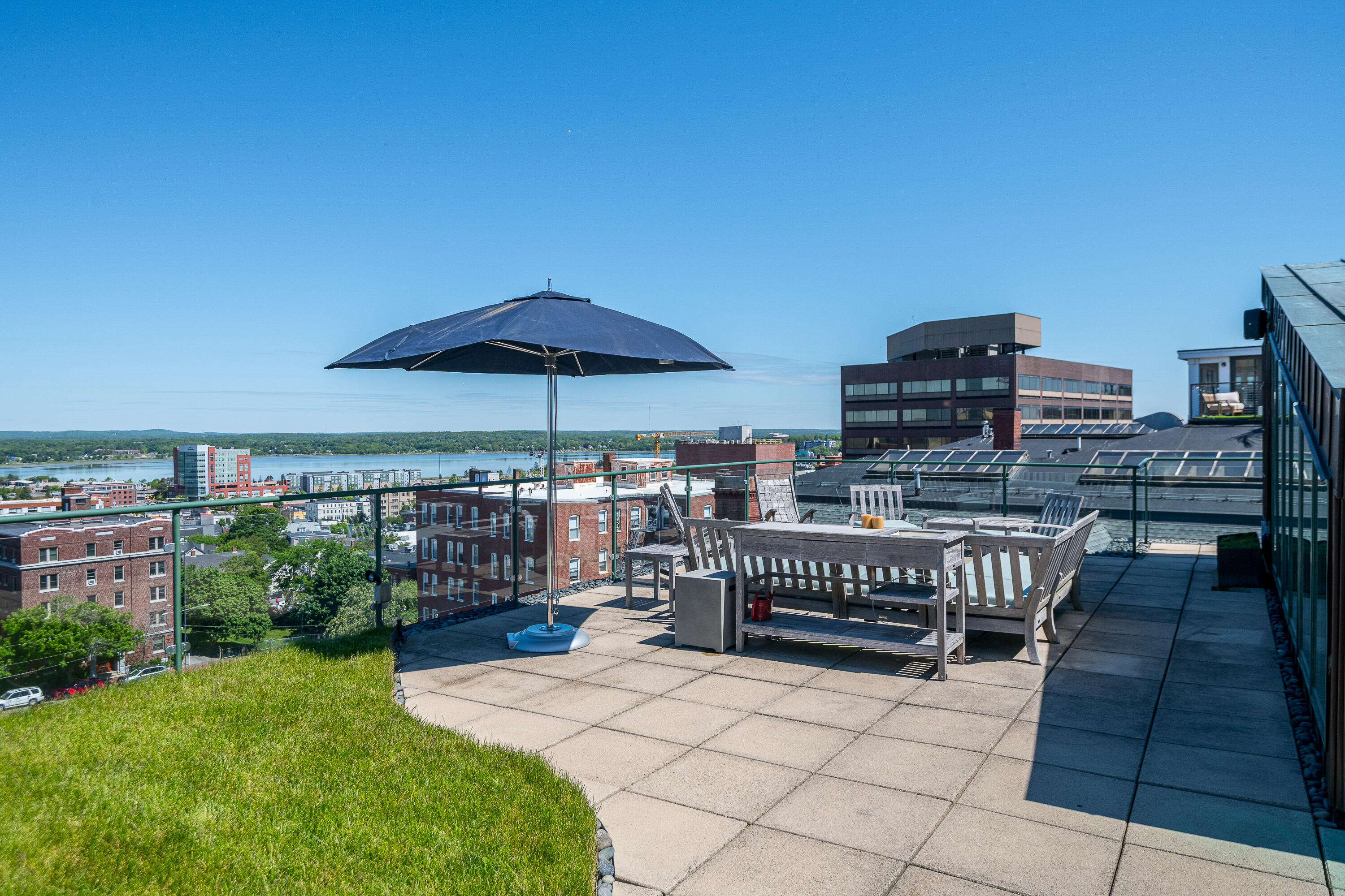 547 Congress Street, Unit 6 Portland, ME 04101 - Photo 23 of 40 2026.06.24 Penthouse Congress-24