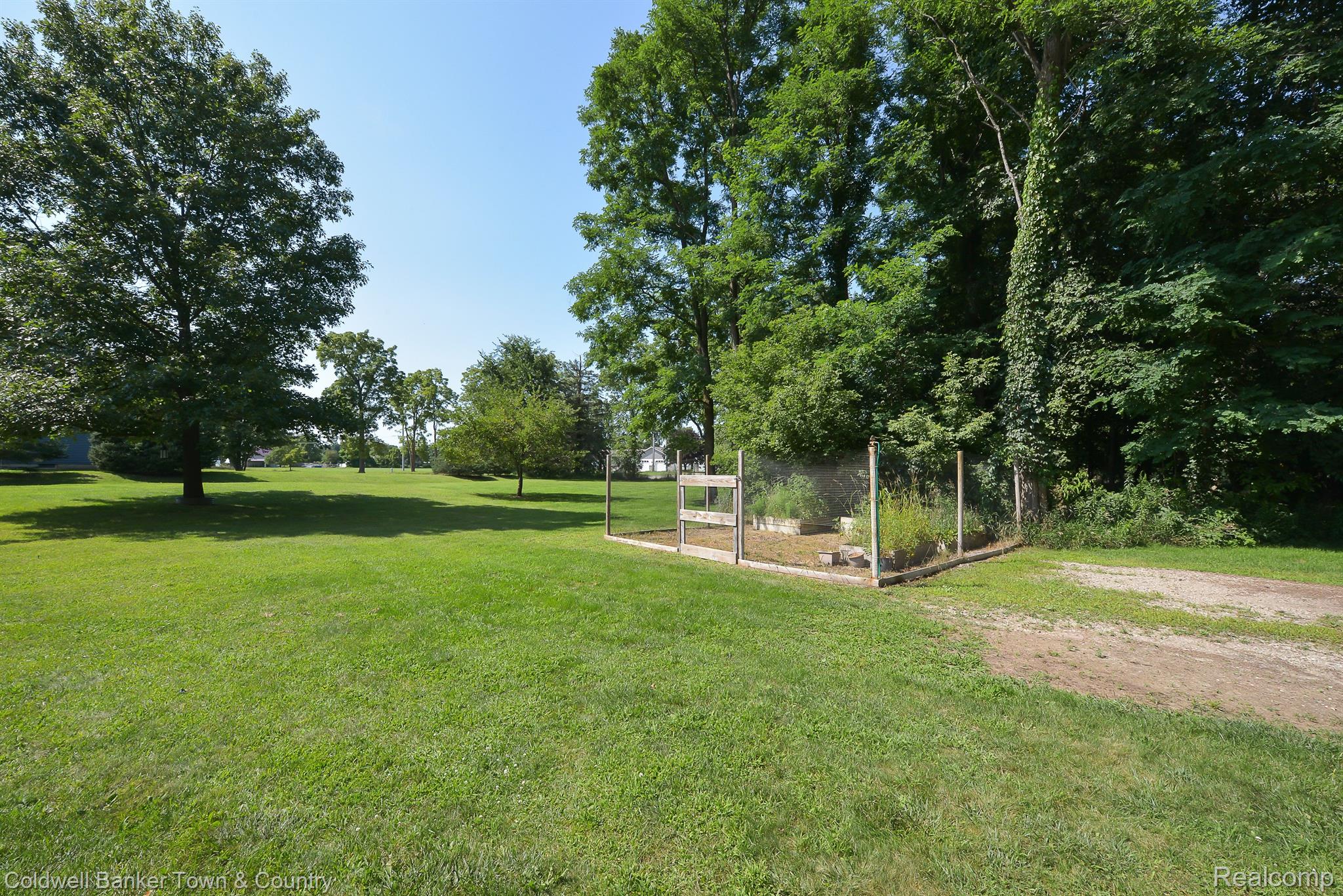 1550 Dutcher Road Howell, MI 48843 - Photo 71 of 77 Gallery Image 71