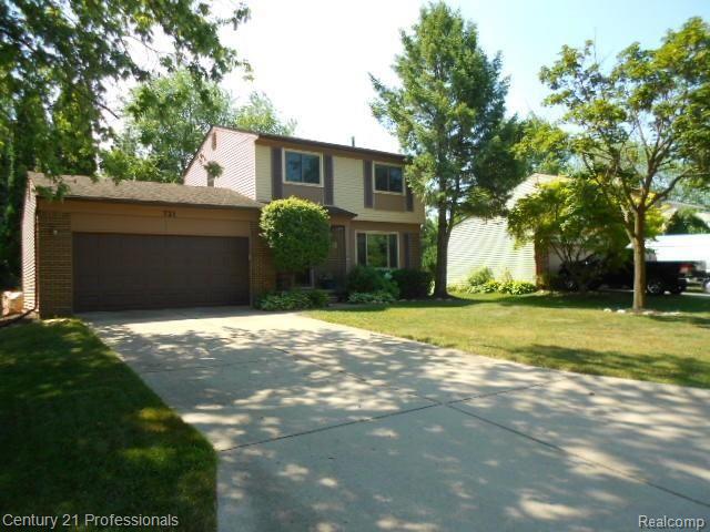721 Dressler Lane Rochester Hills, MI 48307 - Photo 1 of 23