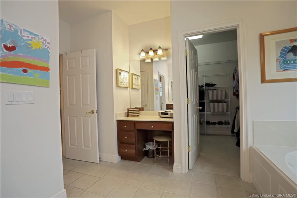 6004 English Court Floyds Knobs, IN 47119 - Photo 32 of 77