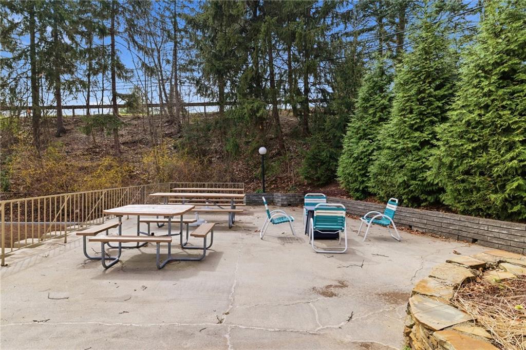 53 Highland Road, Unit 401 Bethel Park, PA 15102 - Photo 32 of 36
