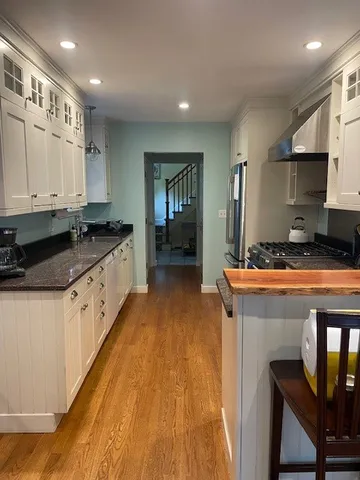 $3,500 | 21 Baldwin Court, Jamestown, RI 02835