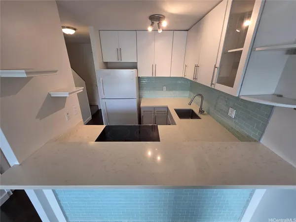 $3,200 | 350 Aoloa Street, Unit A237, Kailua, HI 96734