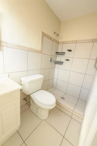 $3,200 | 6721 McClellan Street, Hollywood, FL 33024