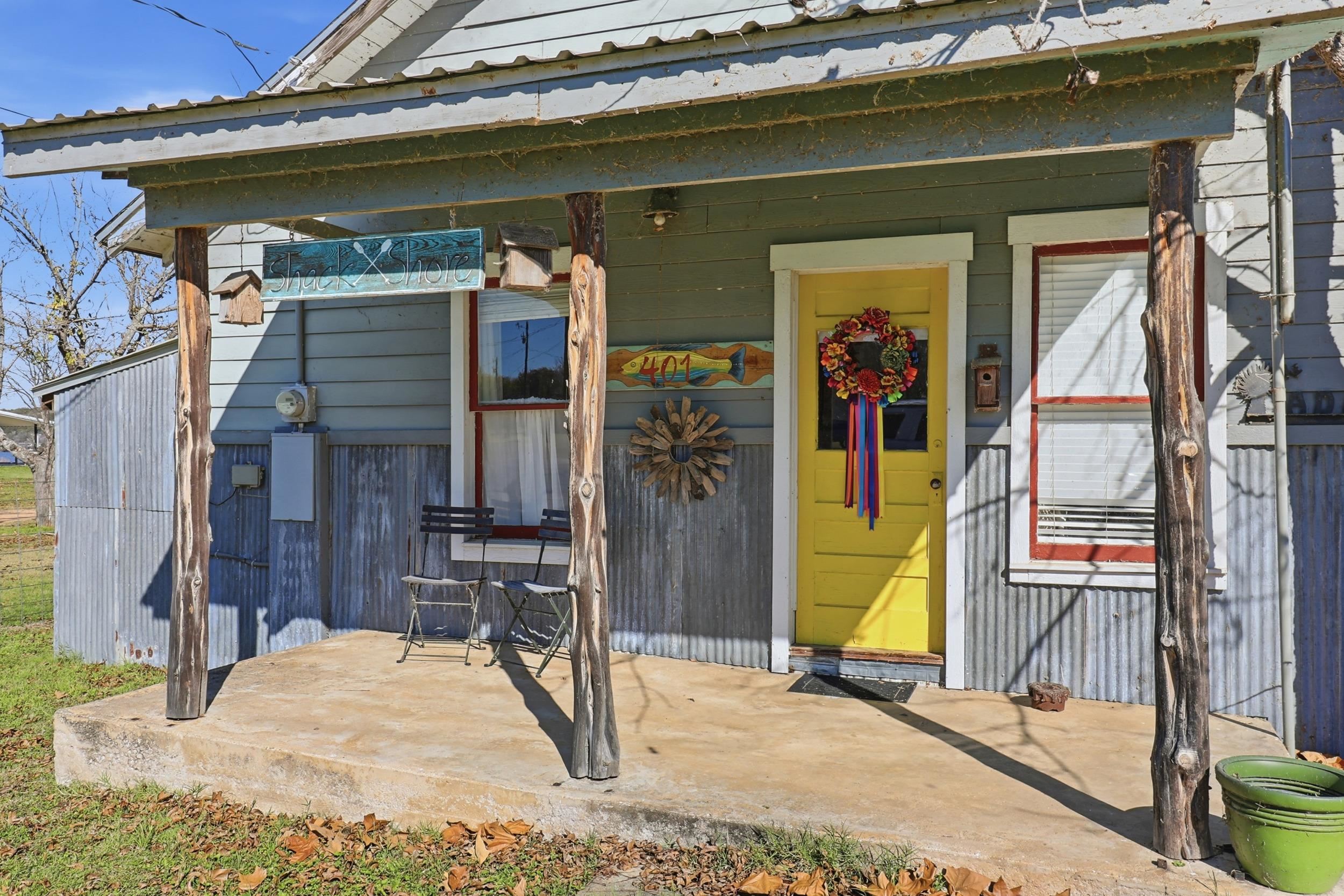 401 Lakeshore Loop Tow, TX 78672 - Photo 12 of 25