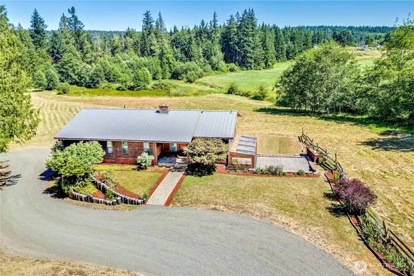 $1,100,000 | 2801 West Valley Road, Chimacum, WA 98325