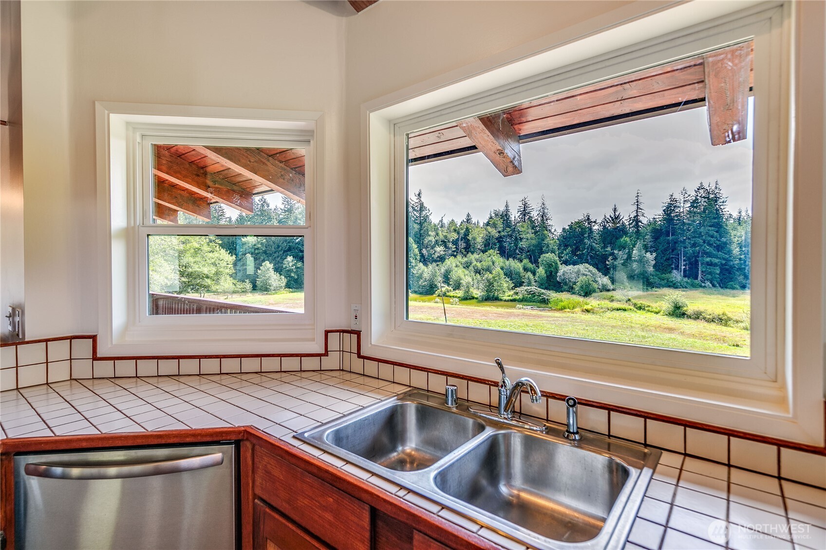 2801 West Valley Road Chimacum, WA 98325 - Photo 19 of 40