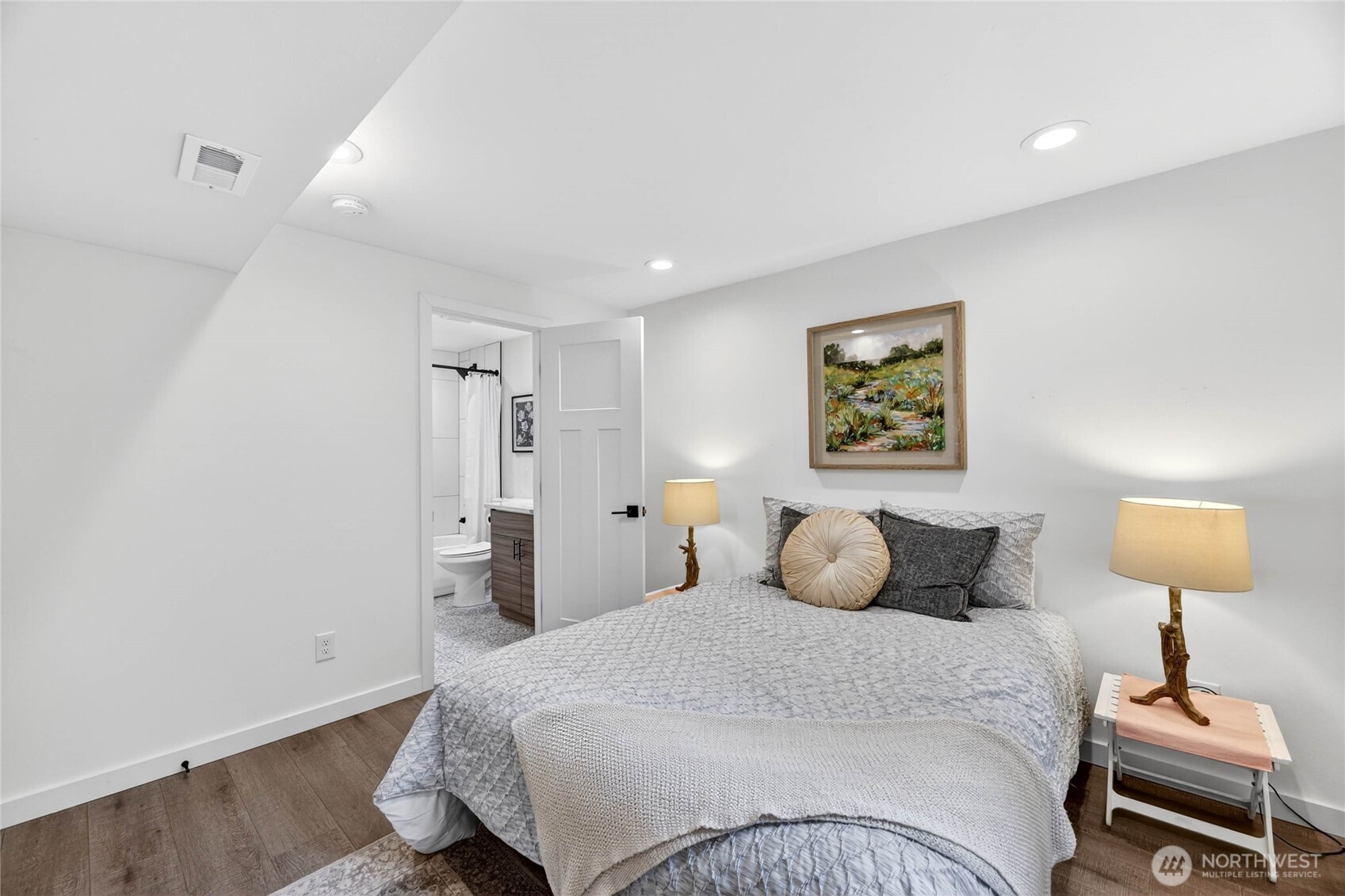 5403 34th Avenue Southwest Seattle, WA 98126 - Photo 24 of 36