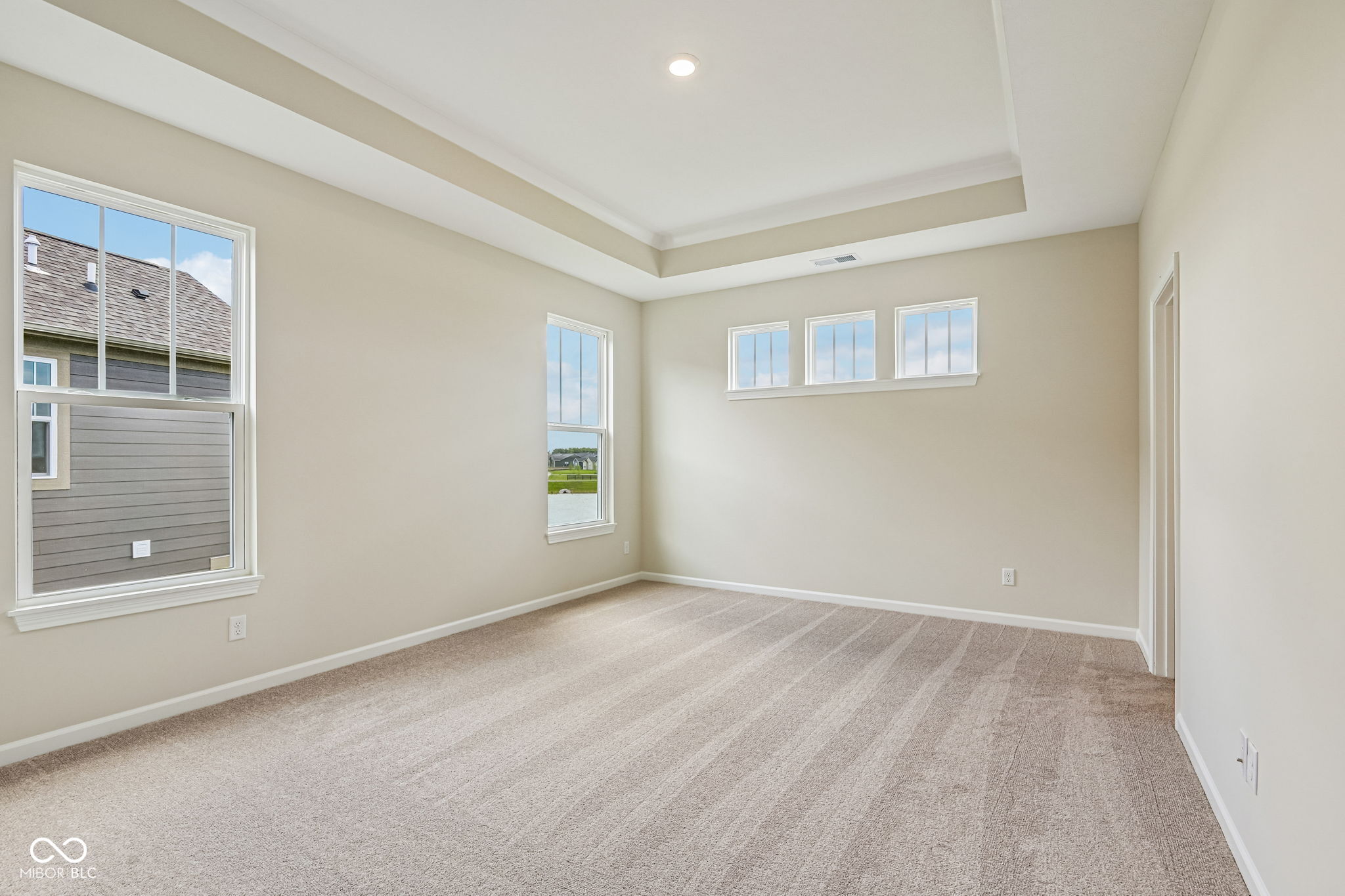 15712 Showdown Road Noblesville, IN 46060 - Photo 5 of 66 Gallery Image 5