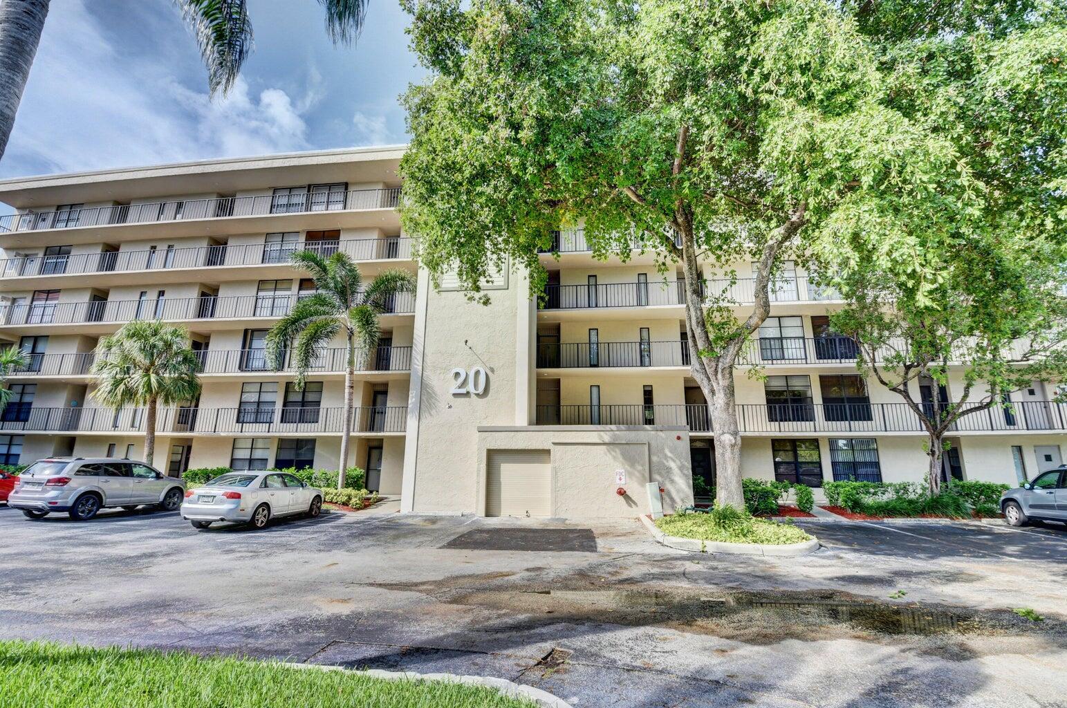 20 Royal Palm Way, Unit 505 Boca Raton, FL 33432 - Photo 16 of 21 20260318160231892251000000-o