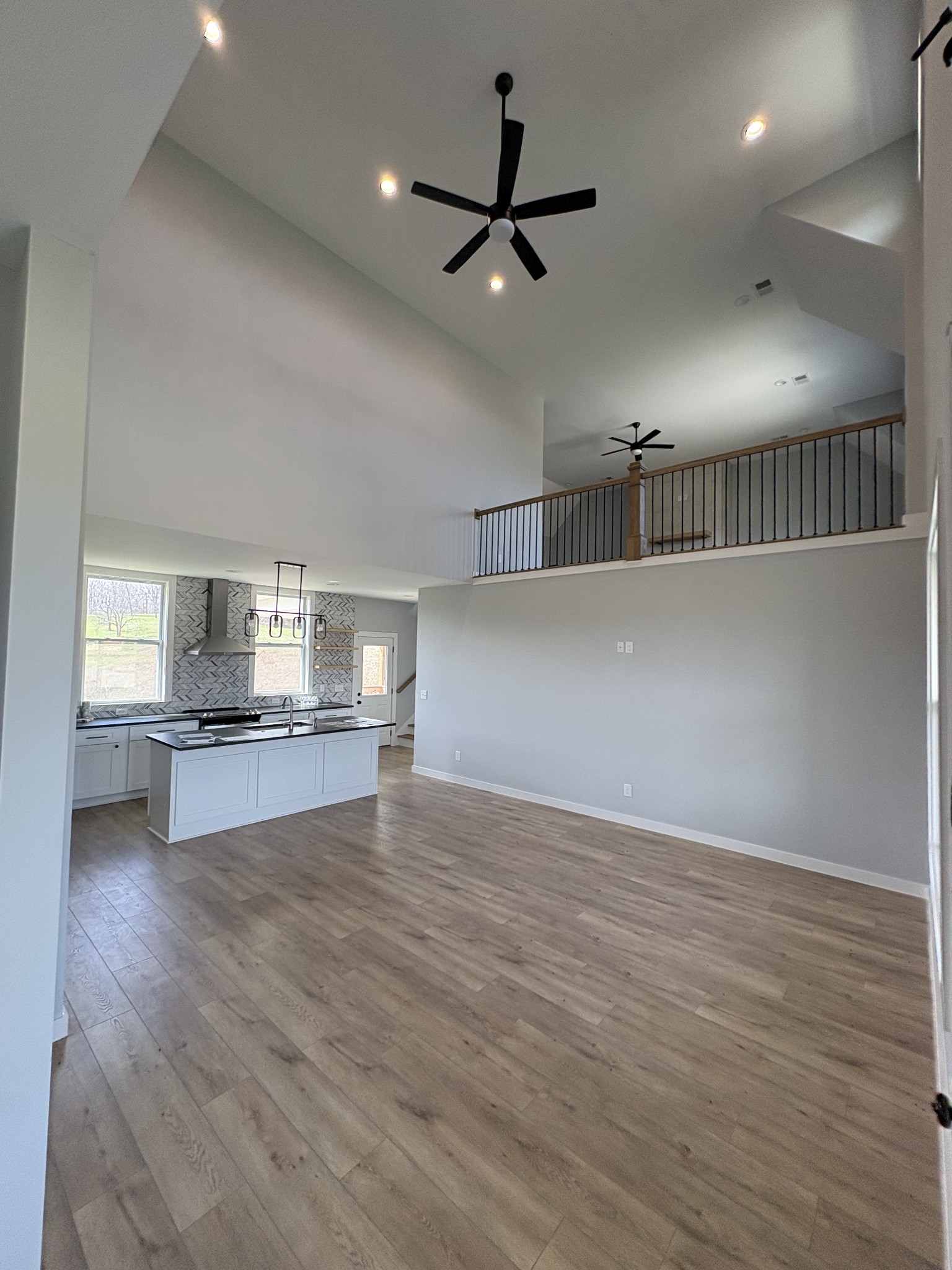 3035 Wixtown Road Westmoreland, TN 37186 - Photo 10 of 32