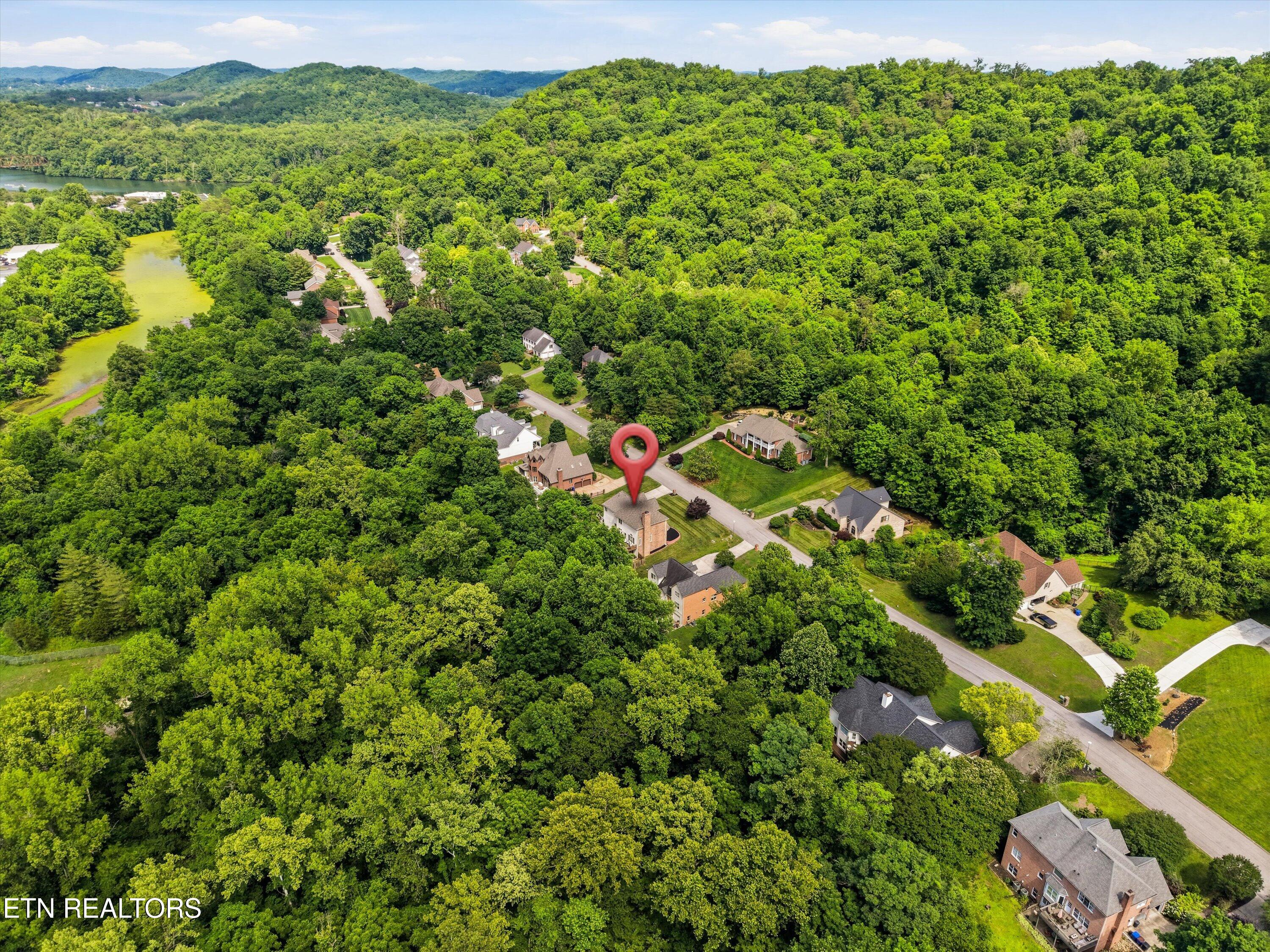 38 Palisades Parkway Oak Ridge, TN 37830 - Photo 54 of 55 54-38 Palisades Pkwy 53