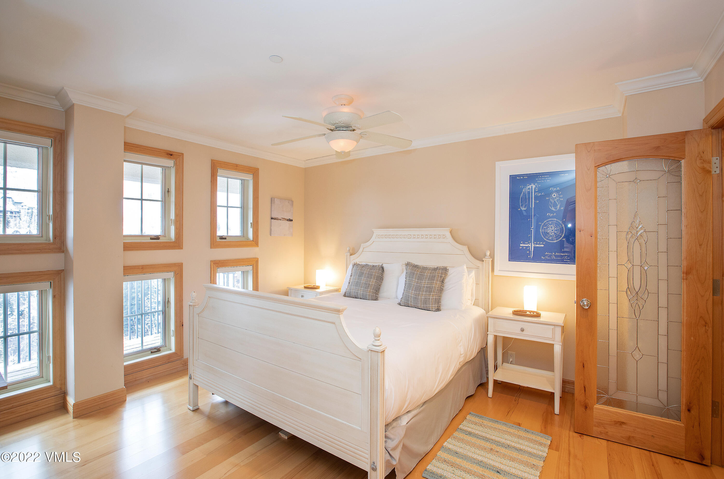 180 Offerson Road, Unit 21 Beaver Creek, CO 81620 - Photo 6 of 15 Primary Bedroom