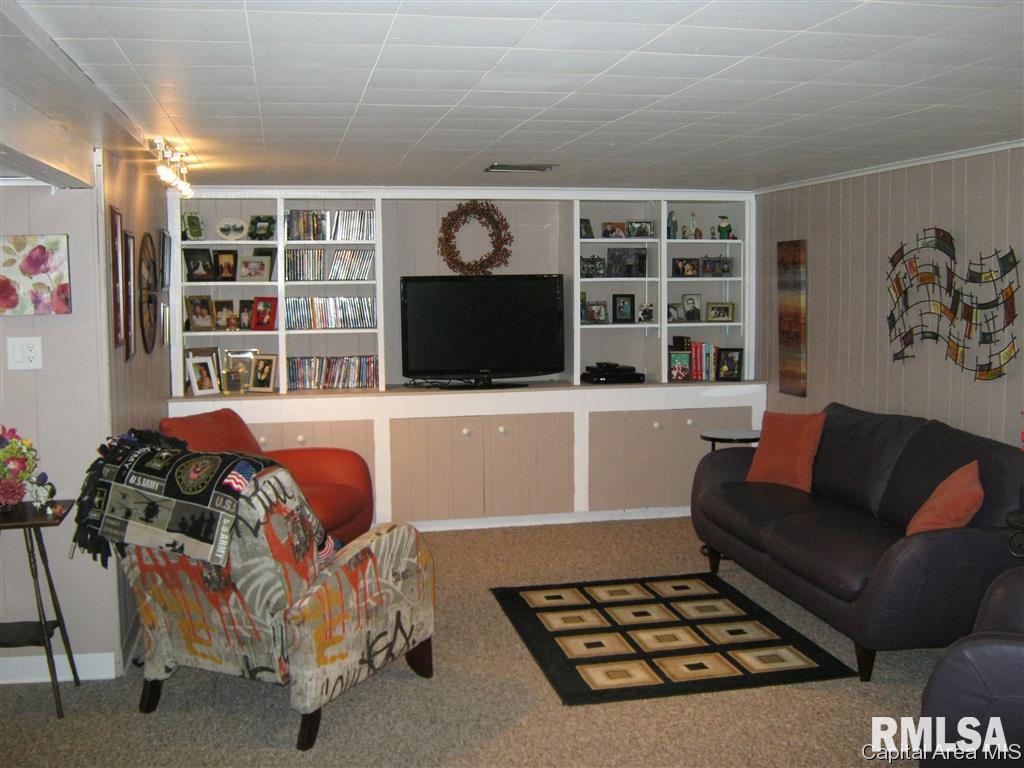 41 Friars Lane Springfield, IL 62704 - Photo 11 of 14