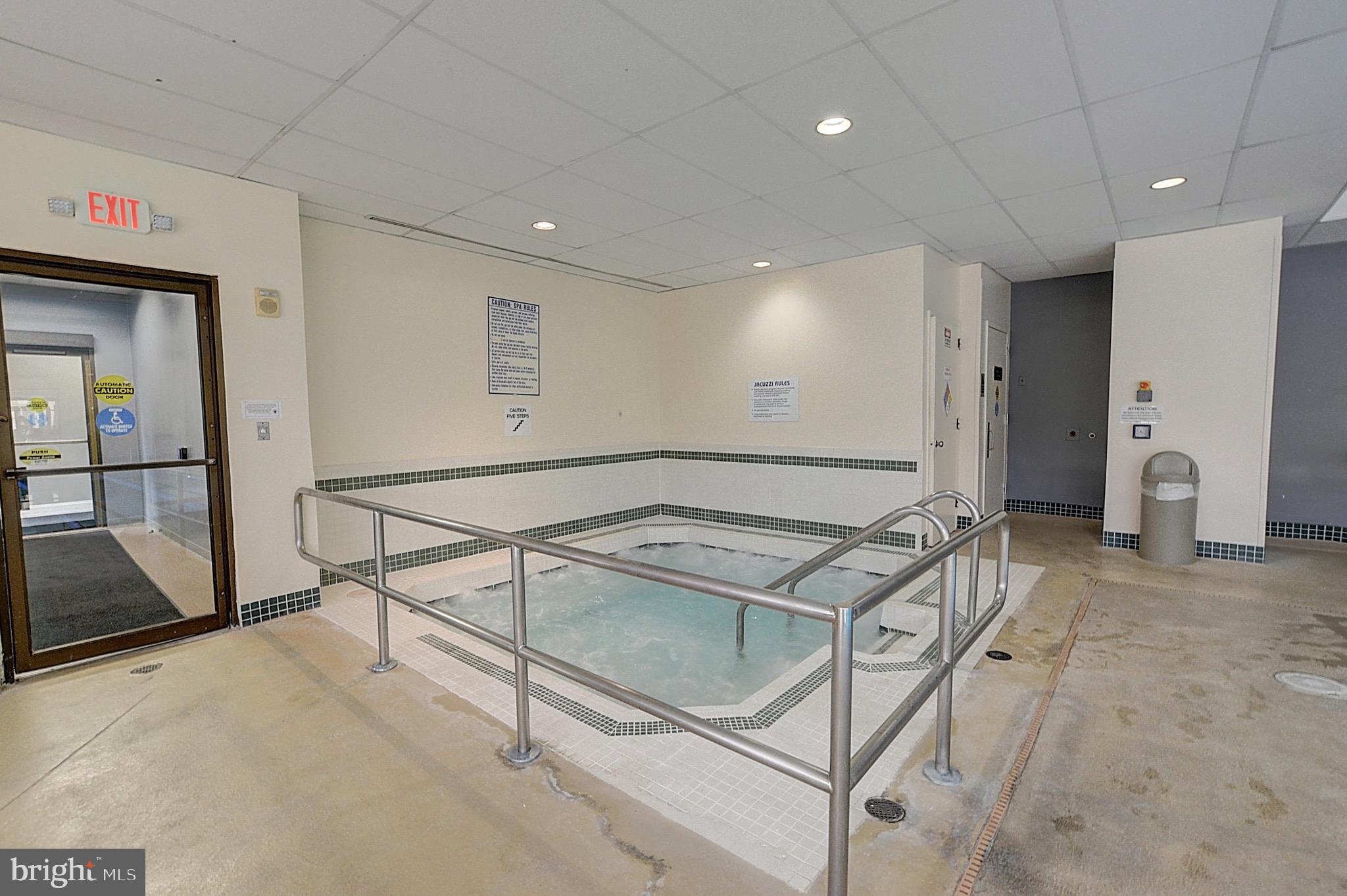 5225 Pooks Hill Road, Unit 1517N Bethesda, MD 20814 - Photo 23 of 30 a view of a room with gym equipment