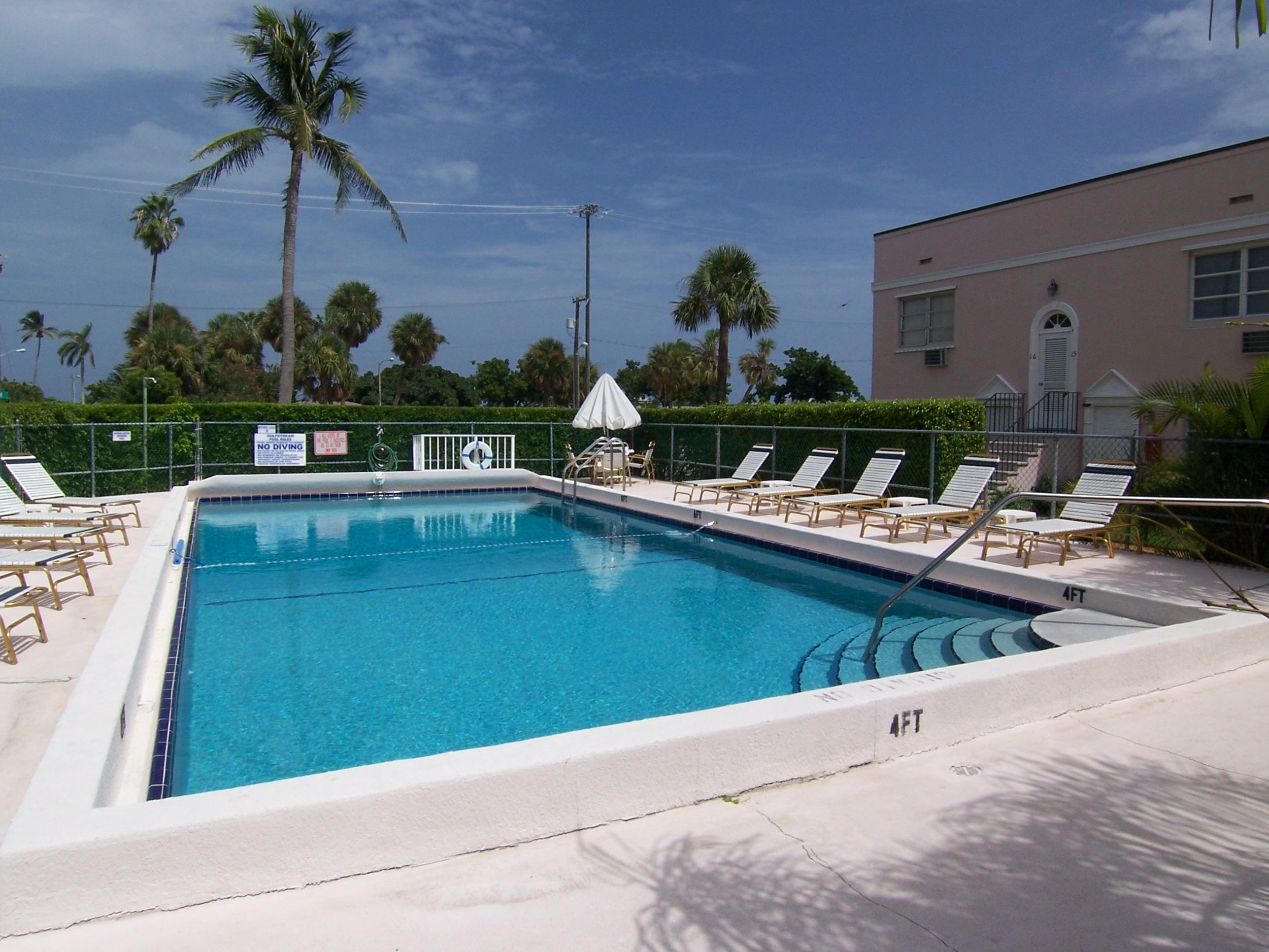15 South Golfview Road, Unit 402 Lake Worth Beach, FL 33460 - Photo 12 of 13 100_0220