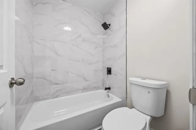 $409,900 | 2450 Southeast Alden Street, Port St. Lucie, FL 34984