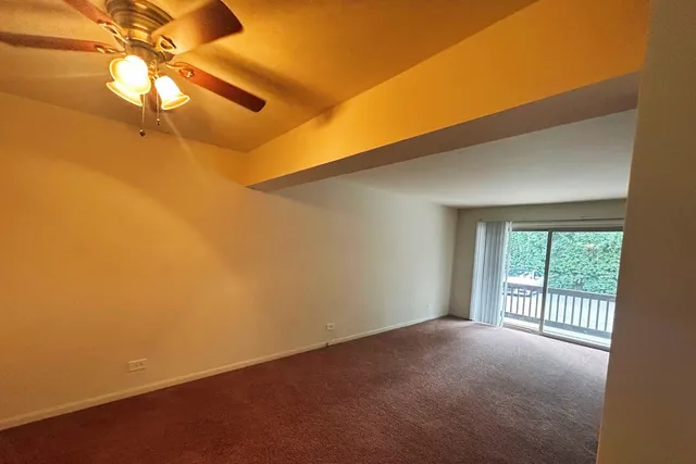 $1,350 | 245 West Main Street, Unit 104, Lake Zurich, IL 60047