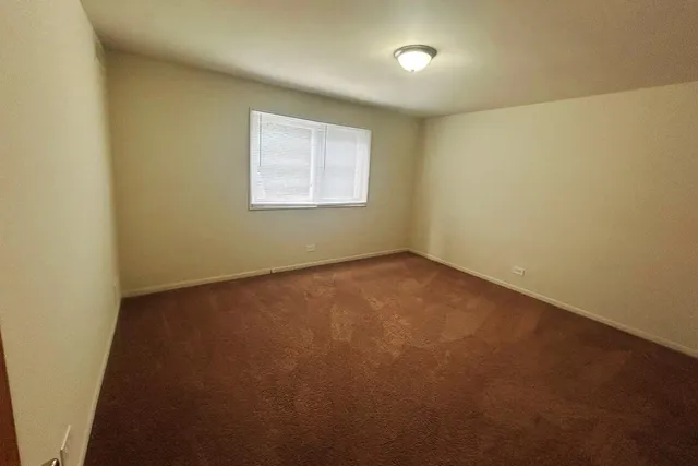 $1,350 | 245 West Main Street, Unit 104, Lake Zurich, IL 60047