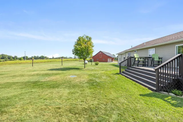 $1,075,000 | 10582 East 80th Street, Reed City, MI 49677
