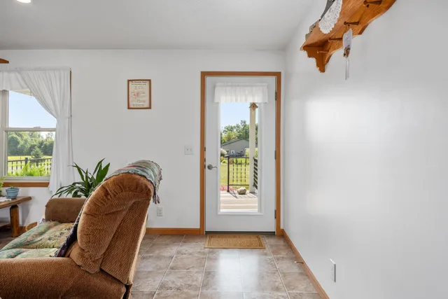 $1,075,000 | 10582 East 80th Street, Reed City, MI 49677