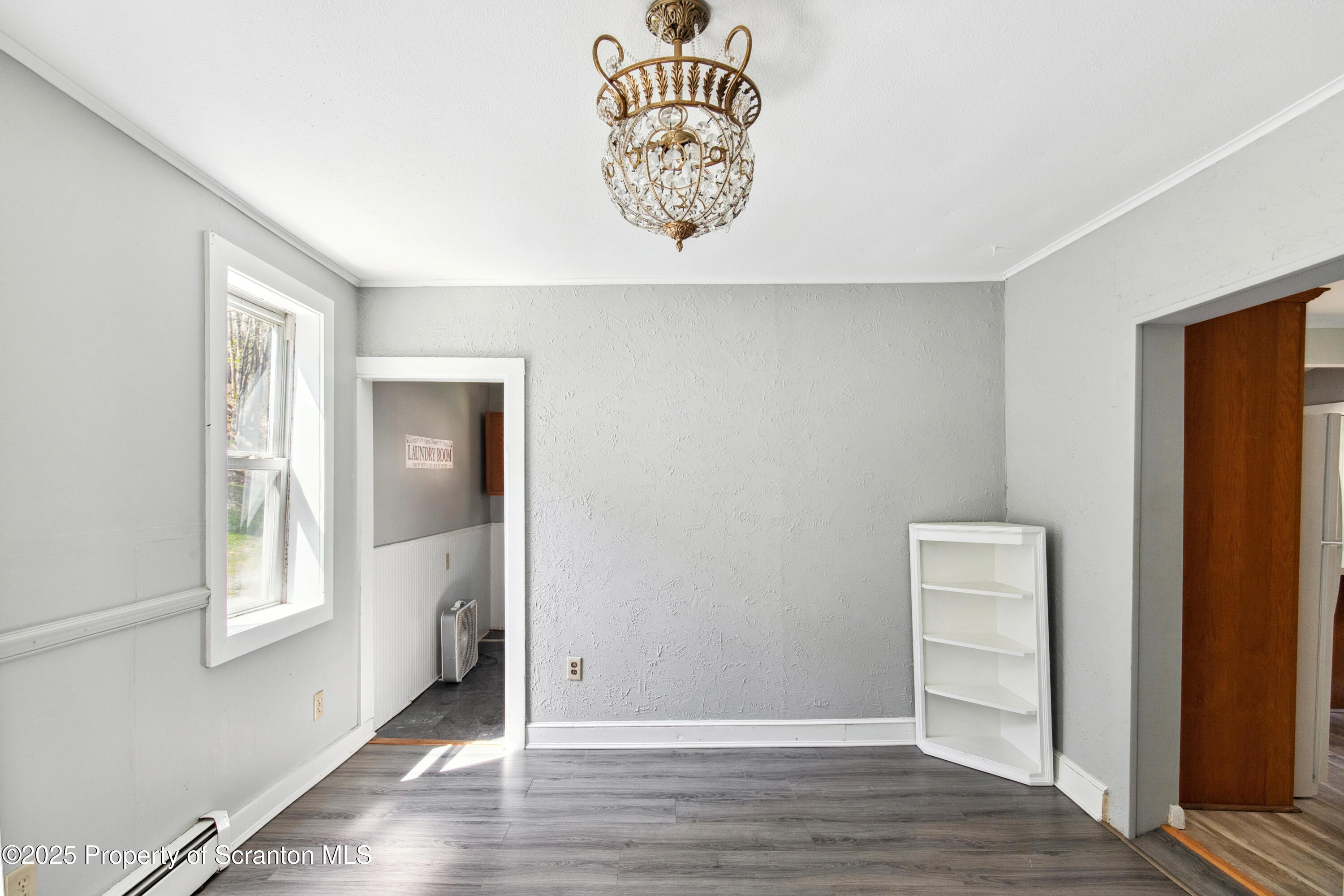 675 Apple Tree Road Pittston, PA 18643 - Photo 15 of 46 Dining Room