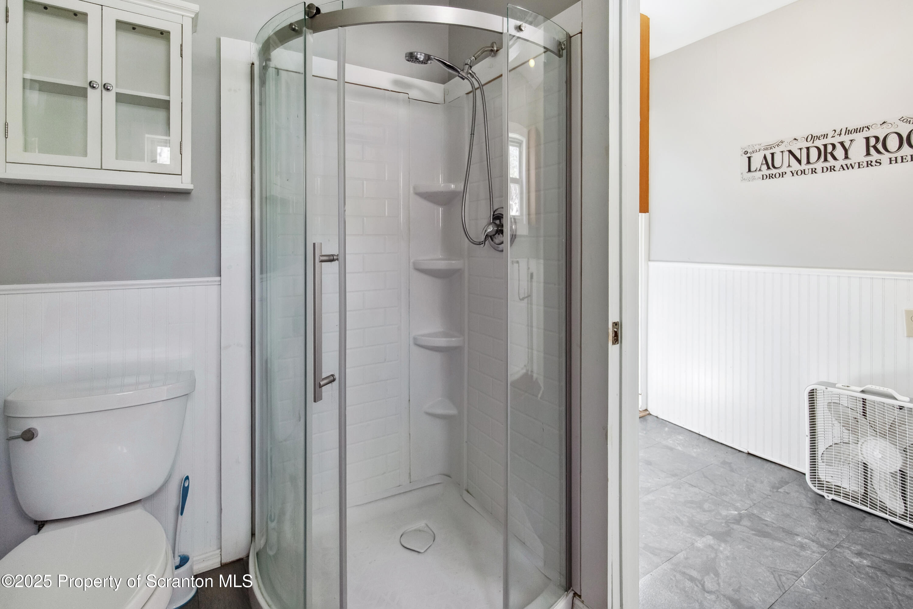 675 Apple Tree Road Pittston, PA 18643 - Photo 22 of 46 Bathroom