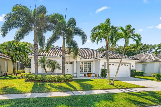 $637,500 | 6380 Bridgeport Lane, Lake Worth, FL 33463
