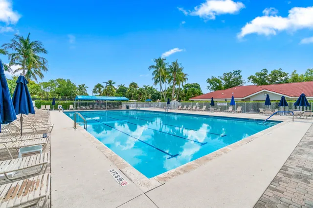 $637,500 | 6380 Bridgeport Lane, Lake Worth, FL 33463