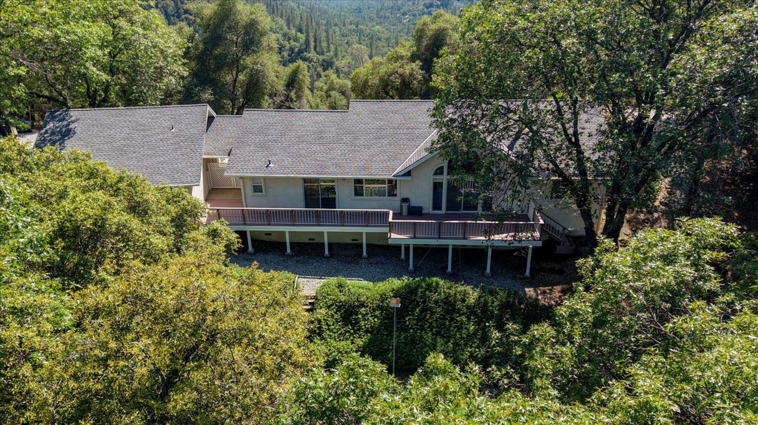 18639 Fay Ridge Court Grass Valley, CA 95949 - Photo 80 of 99 a aerial view of a house with a garden and plants