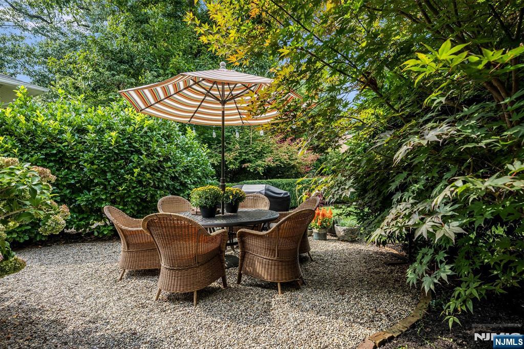 42 Hamilton Road Glen Ridge, NJ 07028 - Photo 36 of 44 Gallery Image 36