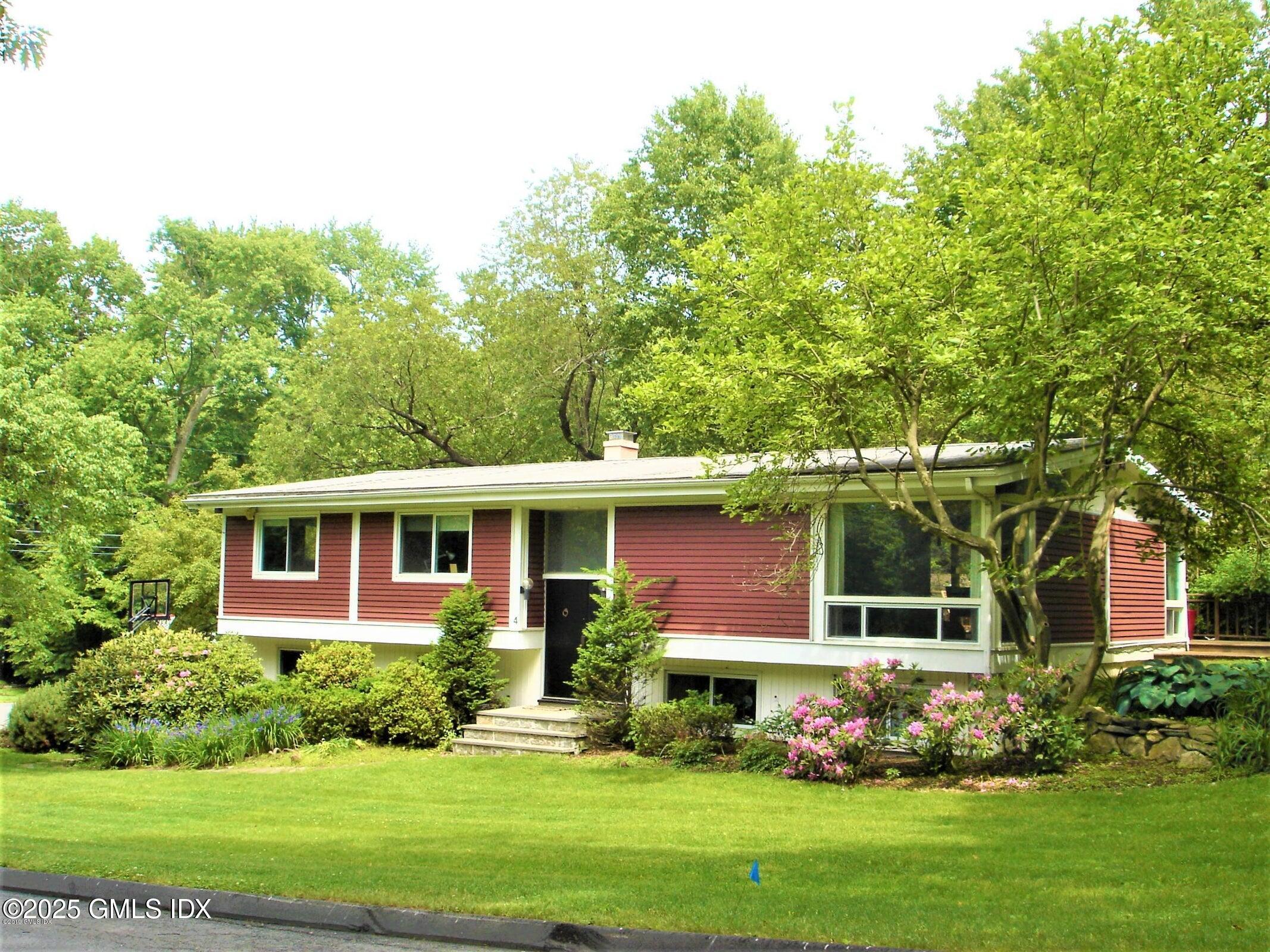 4 Split Timber Place Riverside, CT 06878 - Photo 1 of 23 20200518195211540768000000-o