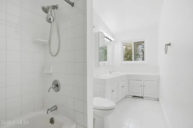 $7,500 | 4 Split Timber Place, Riverside, CT 06878