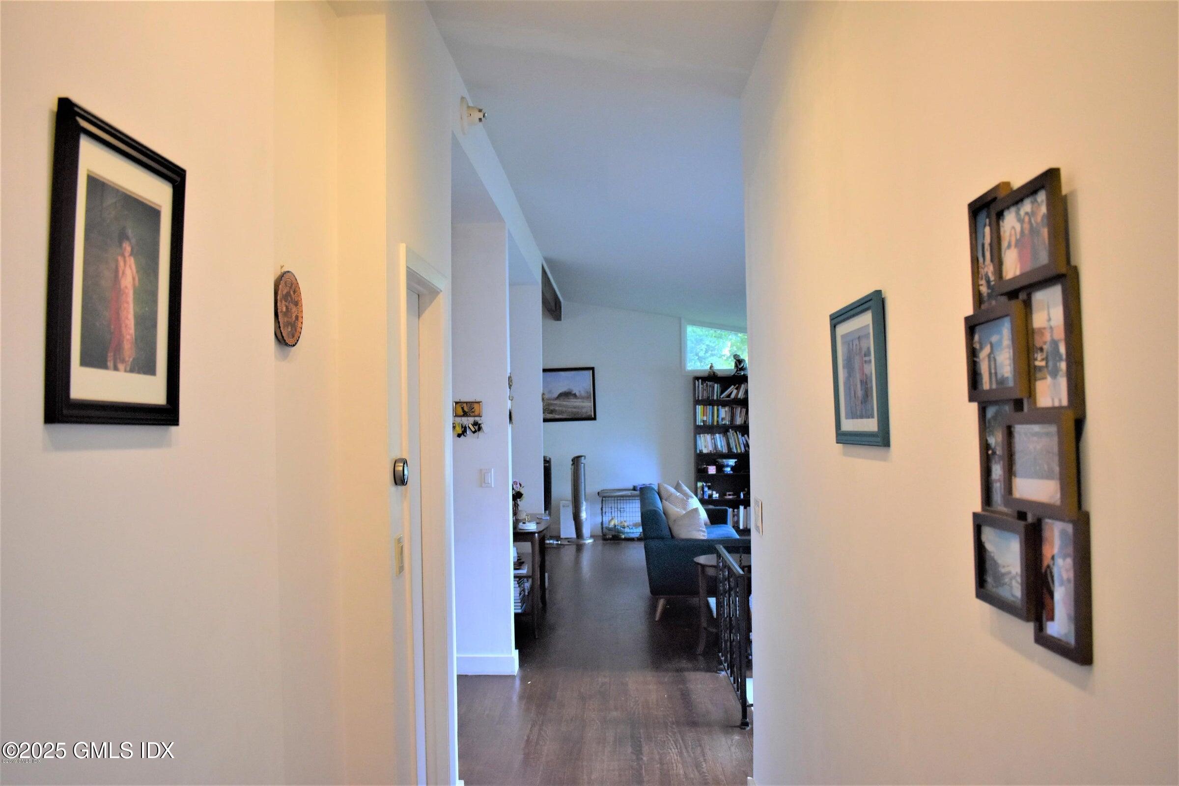 4 Split Timber Place Riverside, CT 06878 - Photo 7 of 23 20200518195223278177000000-o