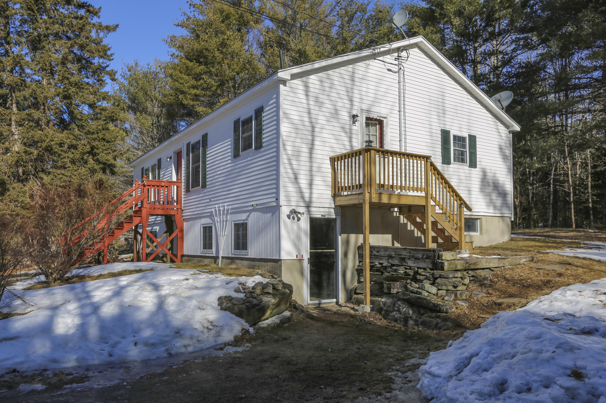 43 West Waldo Road Belfast, ME 04915 - Photo 2 of 26 43 W Waldo Side