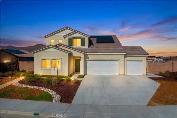 $718,000 | 28390 Cats Claw Drive, Winchester, CA 92596